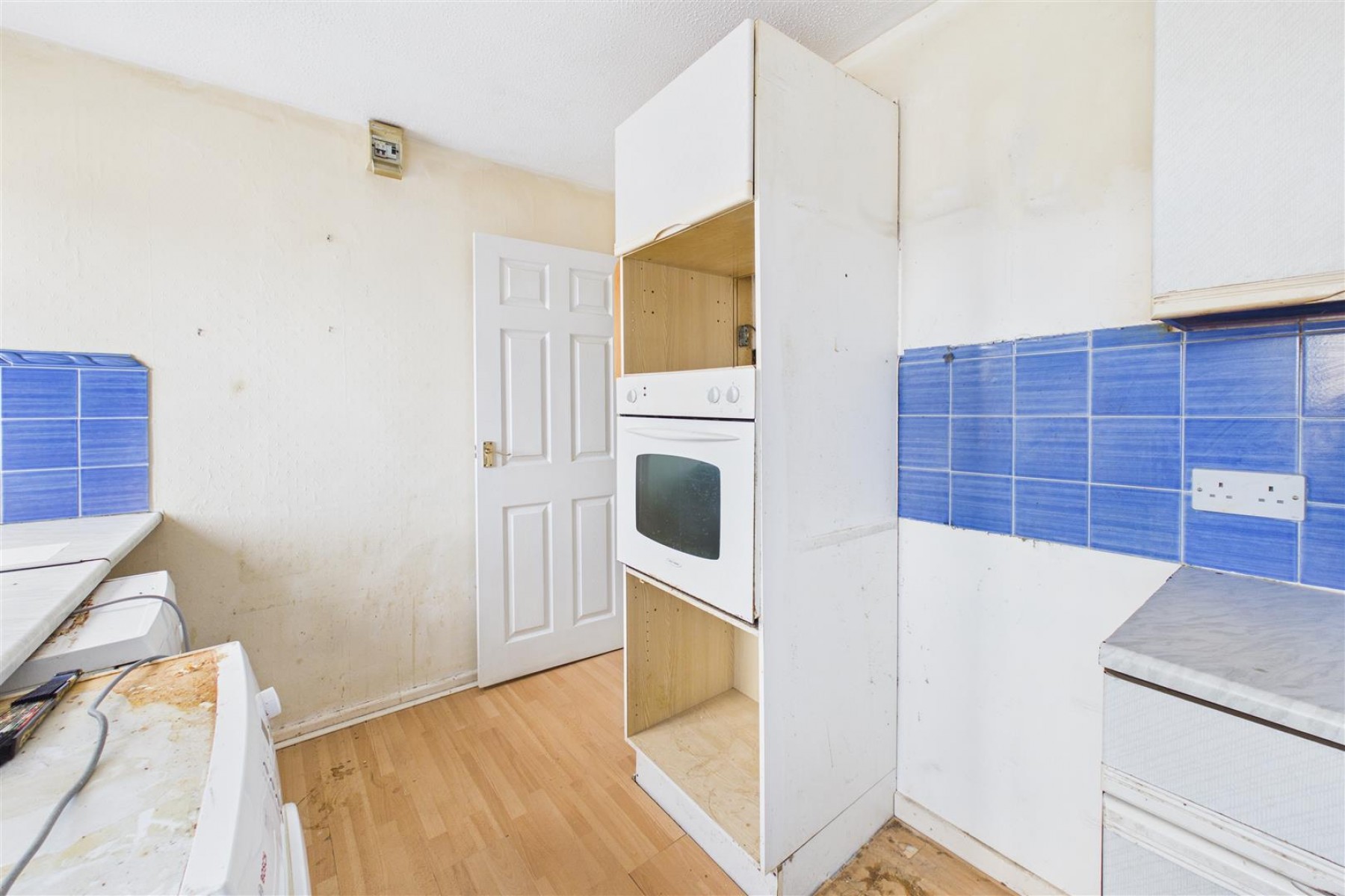 Images for UPDATING | REDUCED | NAILSEA