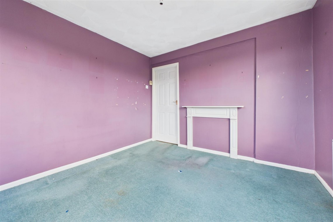 Images for UPDATING | REDUCED | NAILSEA