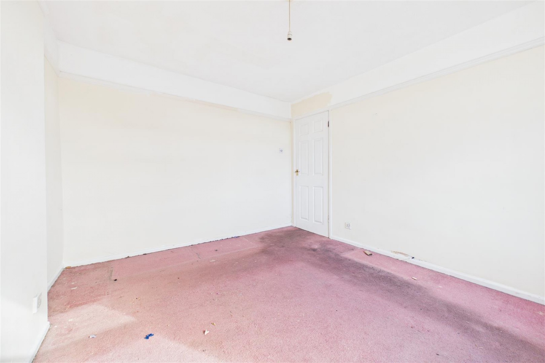 Images for UPDATING | REDUCED | NAILSEA