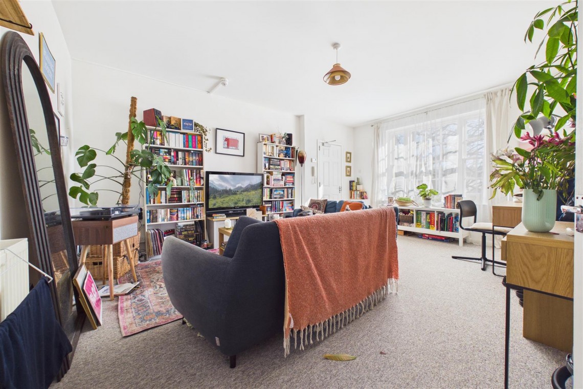 Images for CENTRAL BATH FLAT | AUCTION