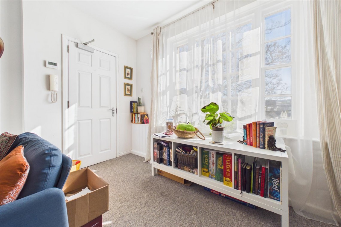 Images for CENTRAL BATH FLAT | AUCTION