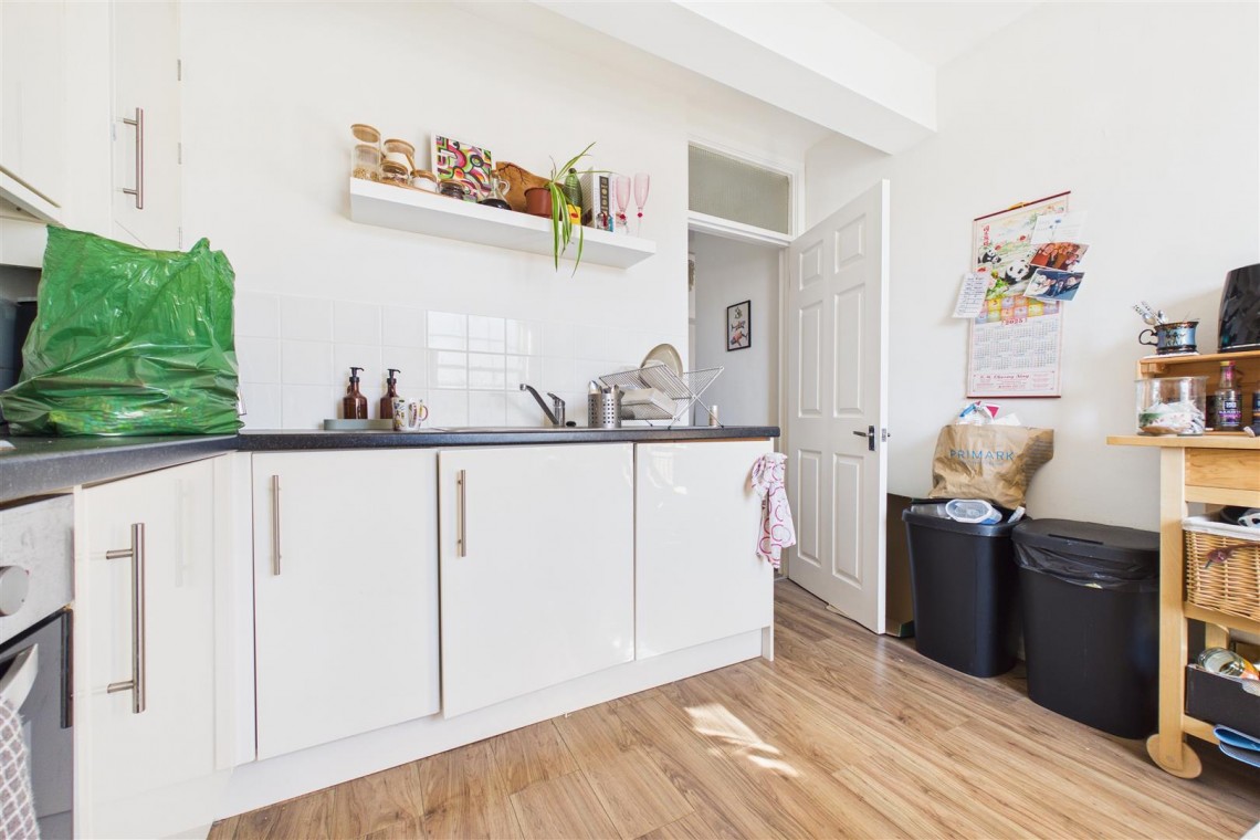 Images for CENTRAL BATH FLAT | AUCTION