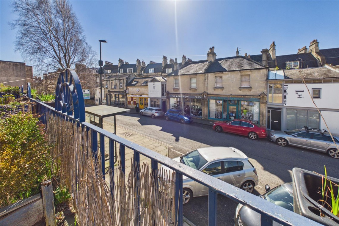 Images for BATH FLAT WITH TERRACE | AUCTION