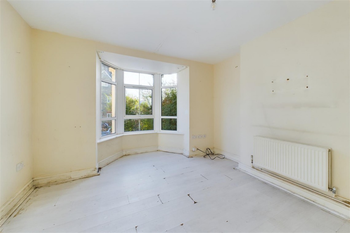 Images for PERIOD HOUSE | BASIC UPDATING | FROME