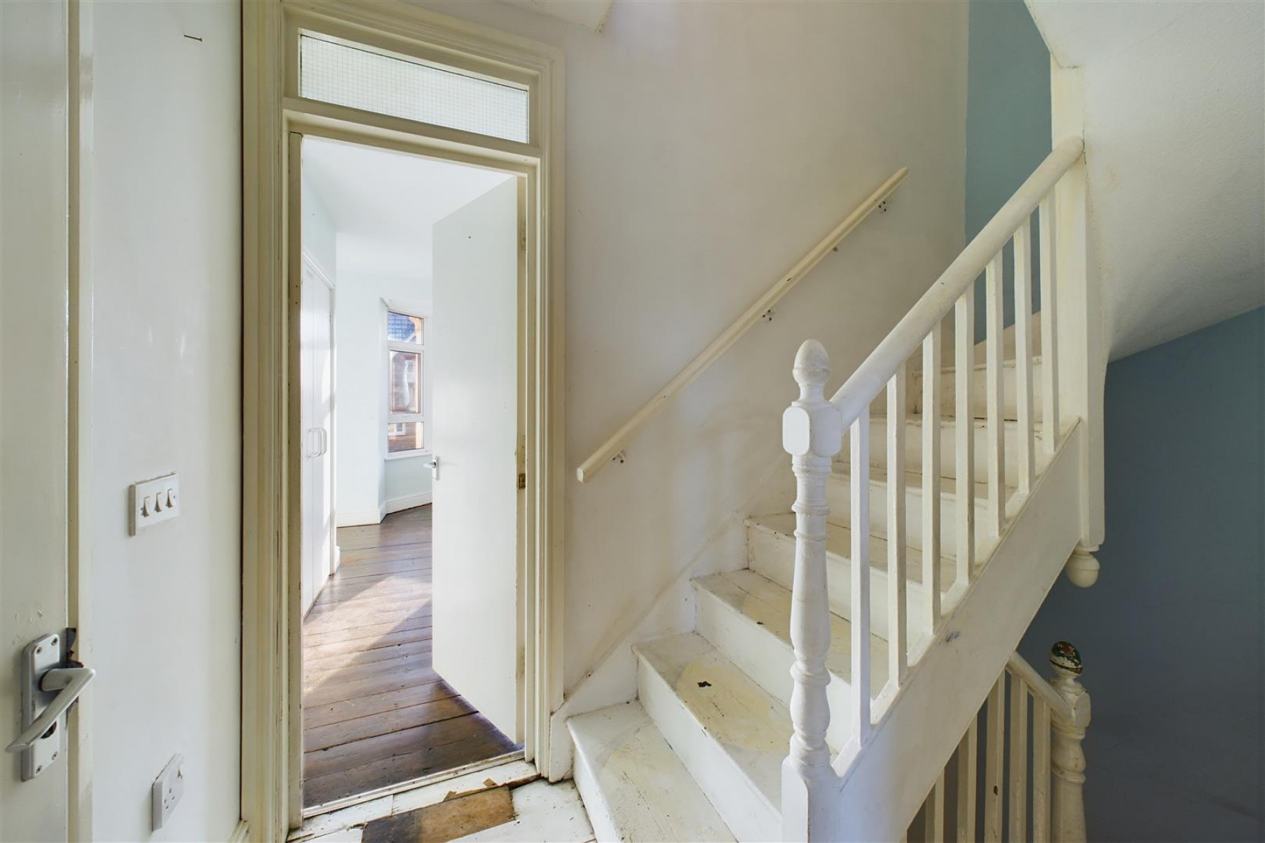 Berry Villa, 32 Butts Hill, Frome, BA11 1HX