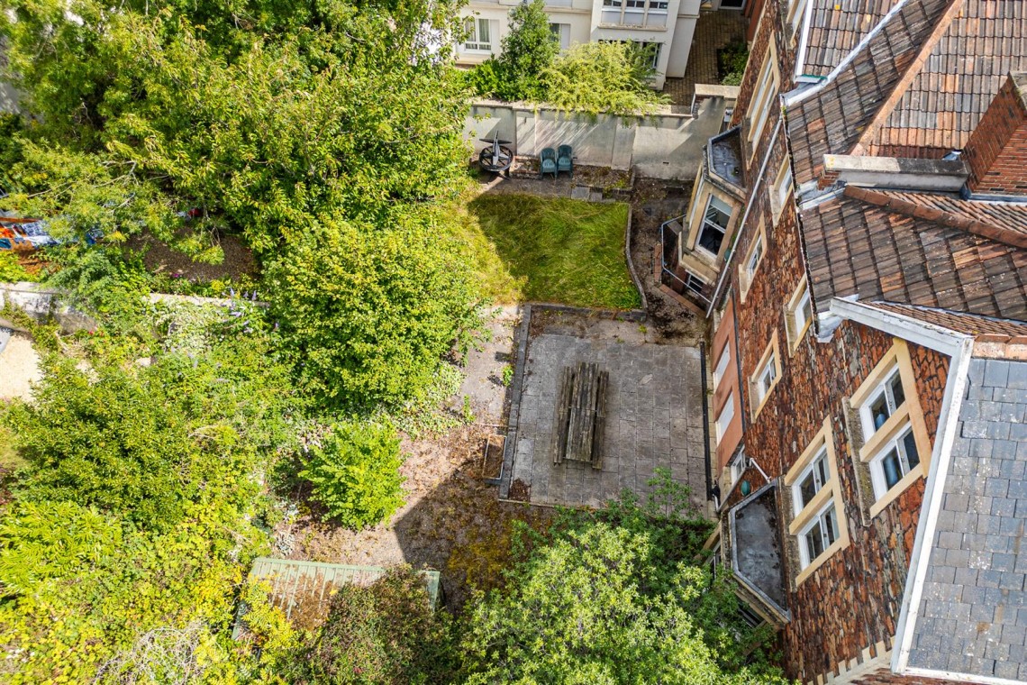 Images for 2 x PERIOD SEMI DETACHED | BS8