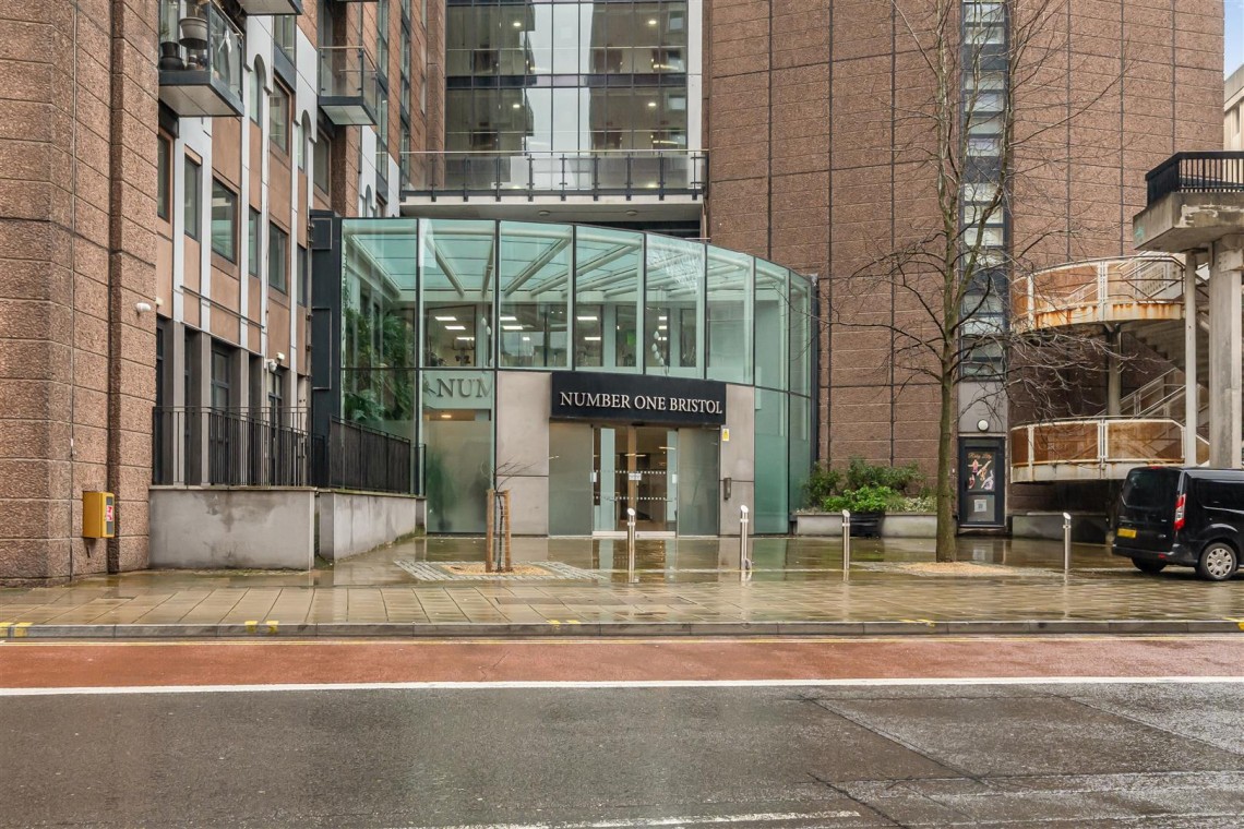 Images for Number One, City Centre