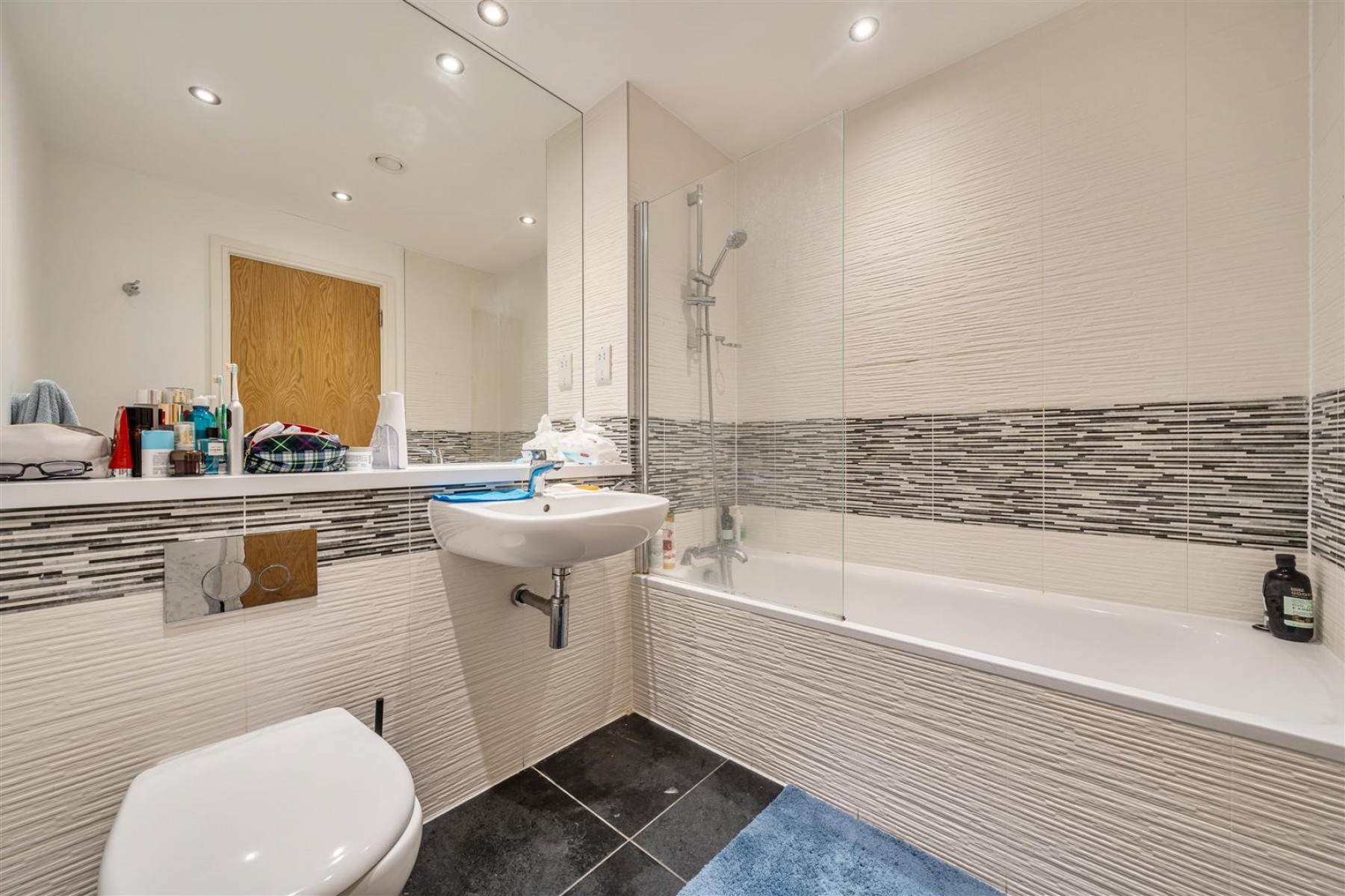 Images for Number One, City Centre