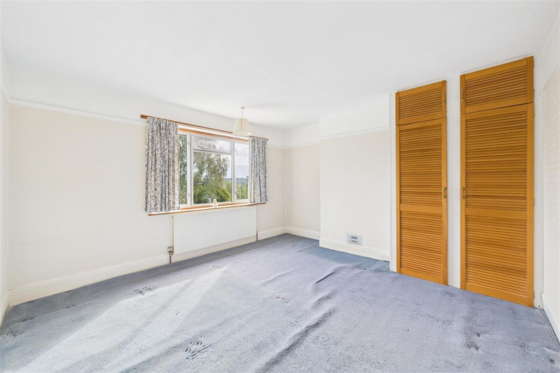 Images for Dentwood Grove, Coombe Dingle