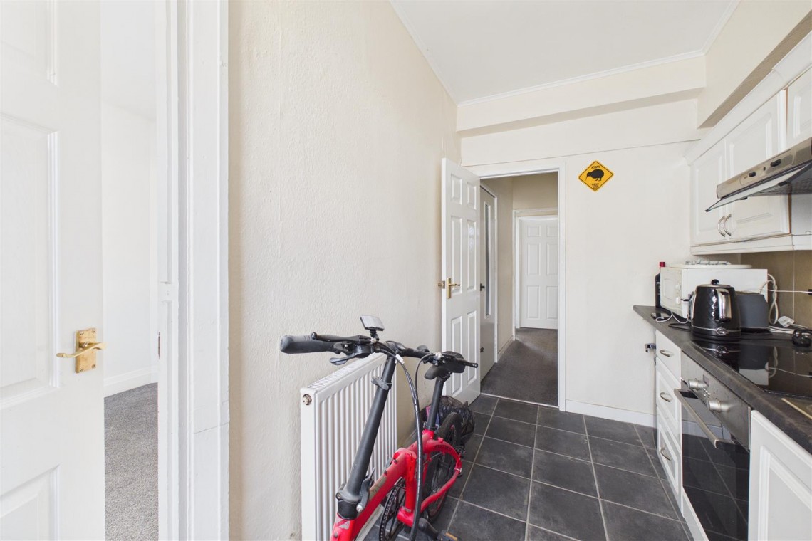 Images for 2 BED FLAT | WSM