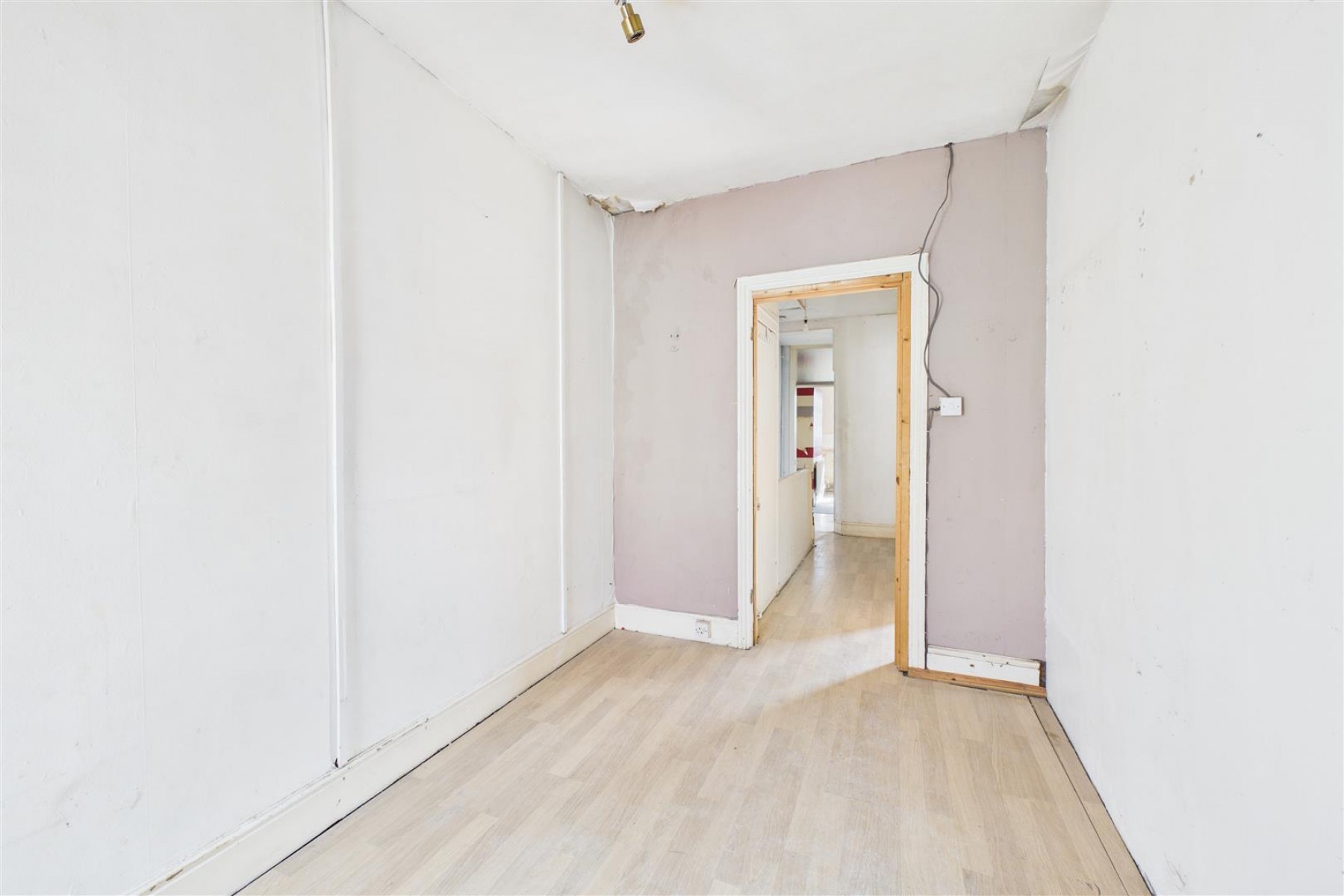 Images for MODERNISATION | DOUBLE GARAGE | BS7