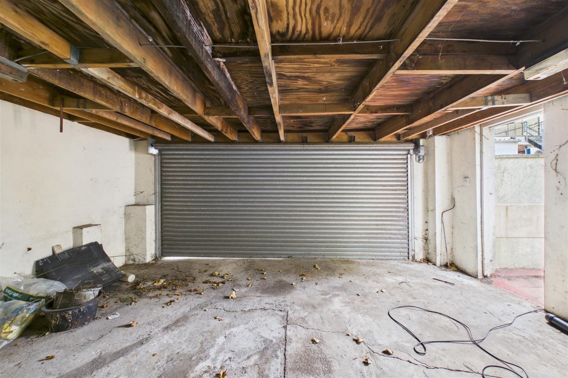 Images for MODERNISATION | DOUBLE GARAGE | BS7