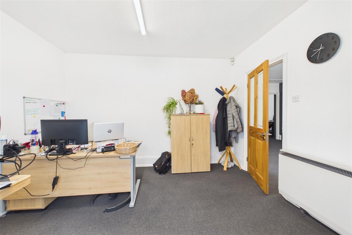 Images for OPPORTUNITY | THORNBURY