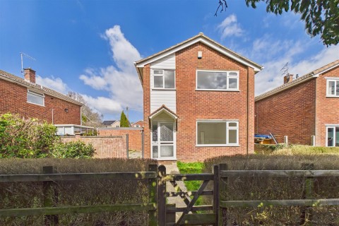 View Full Details for DETACHED | REDUCED FOR AUCTON | GL5