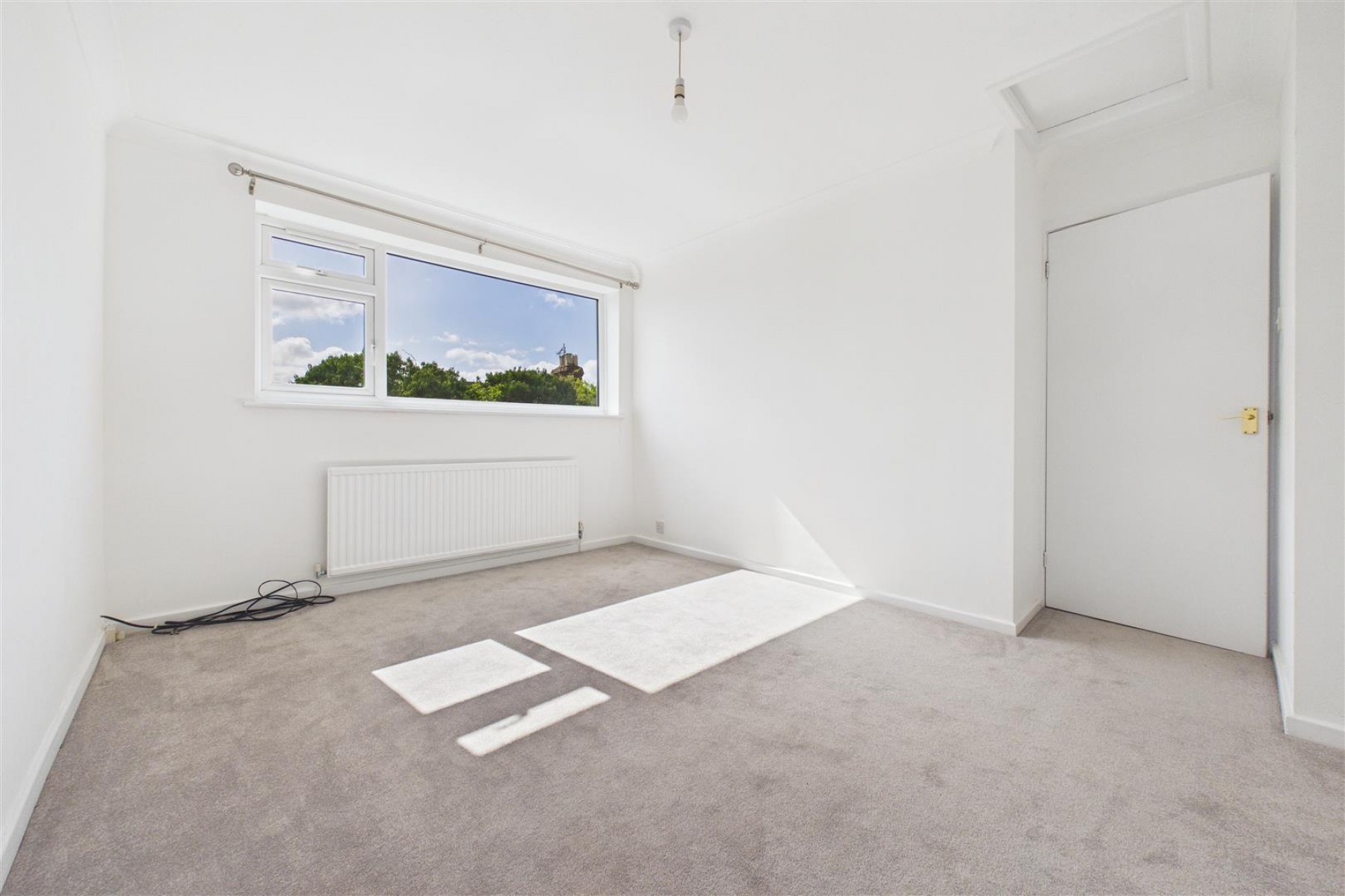 Images for DETACHED | REDUCED FOR AUCTON | GL5