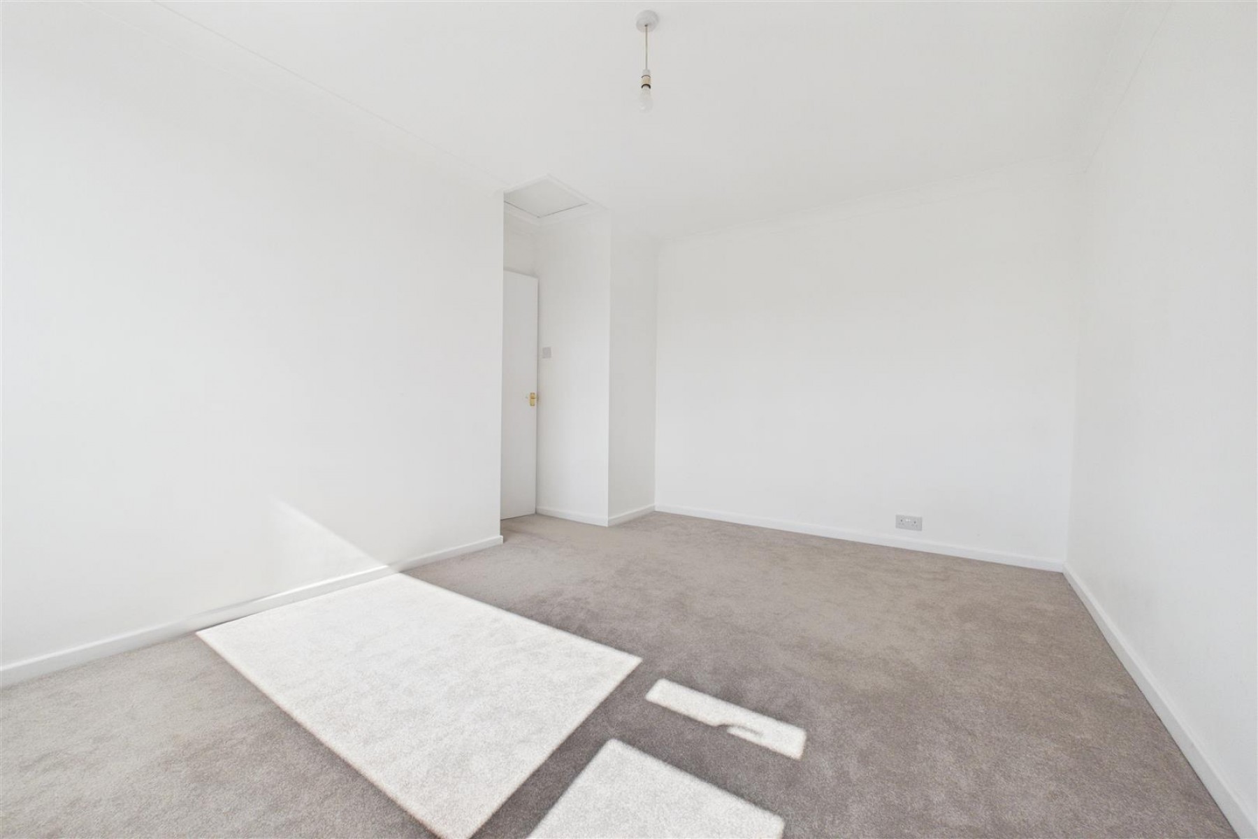 Images for DETACHED | REDUCED FOR AUCTON | GL5