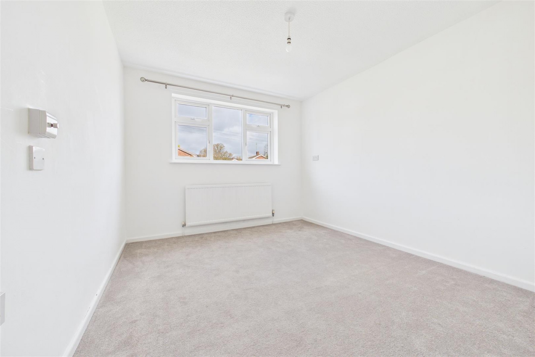 Images for DETACHED | REDUCED FOR AUCTON | GL5