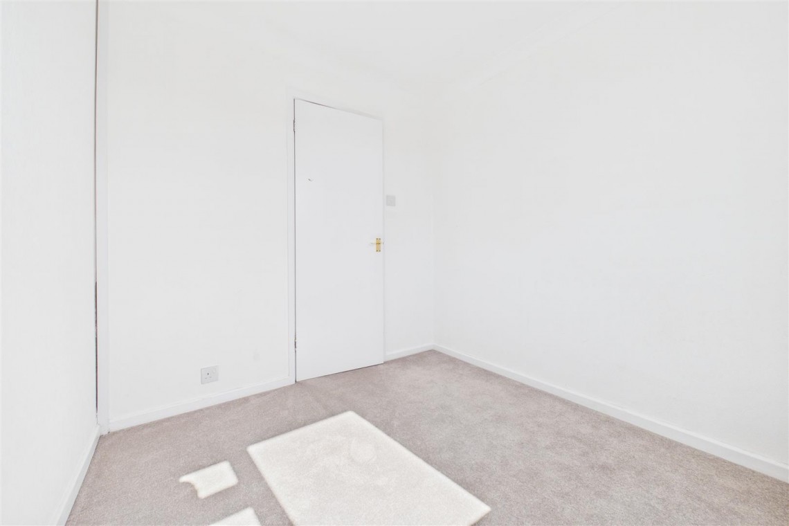 Images for DETACHED | REDUCED FOR AUCTON | GL5