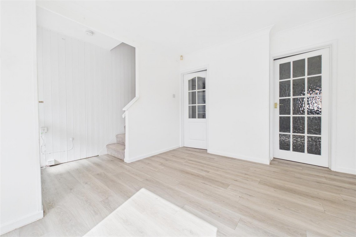 Images for DETACHED | REDUCED FOR AUCTON | GL5