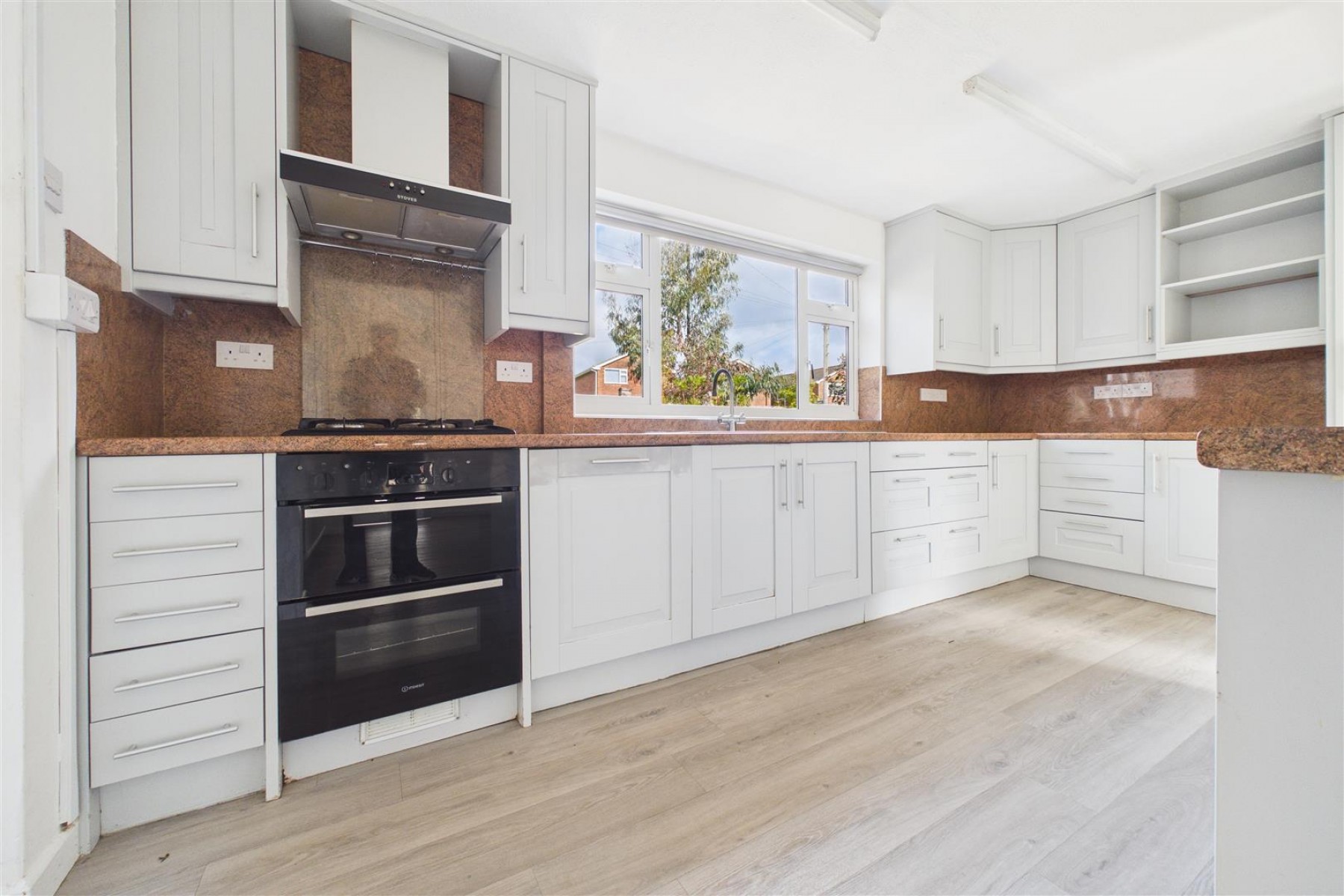 Images for DETACHED | REDUCED FOR AUCTON | GL5