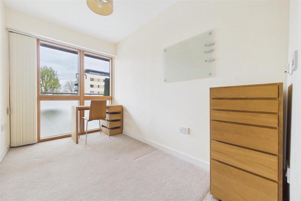 Images for CASH BUYERS | GL50