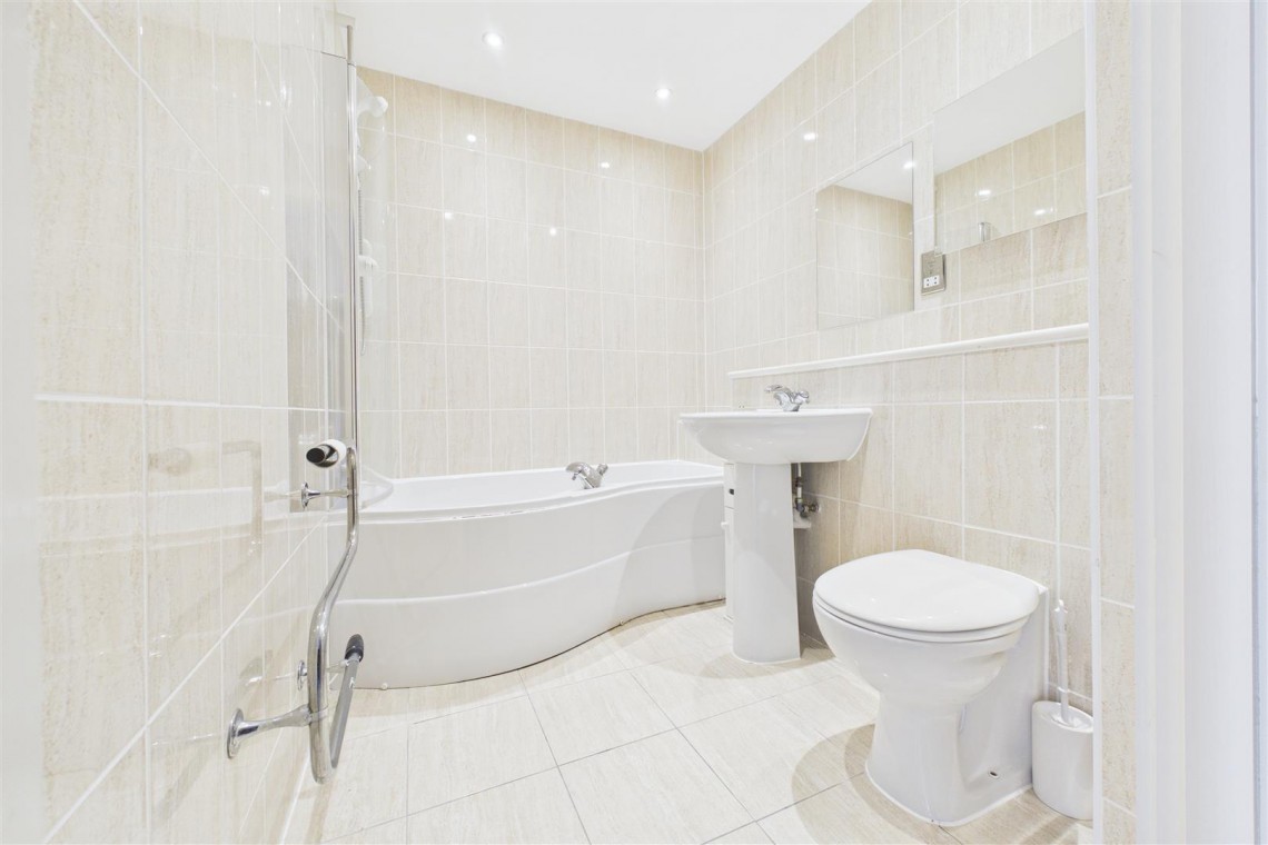 Images for CASH BUYERS | GL50