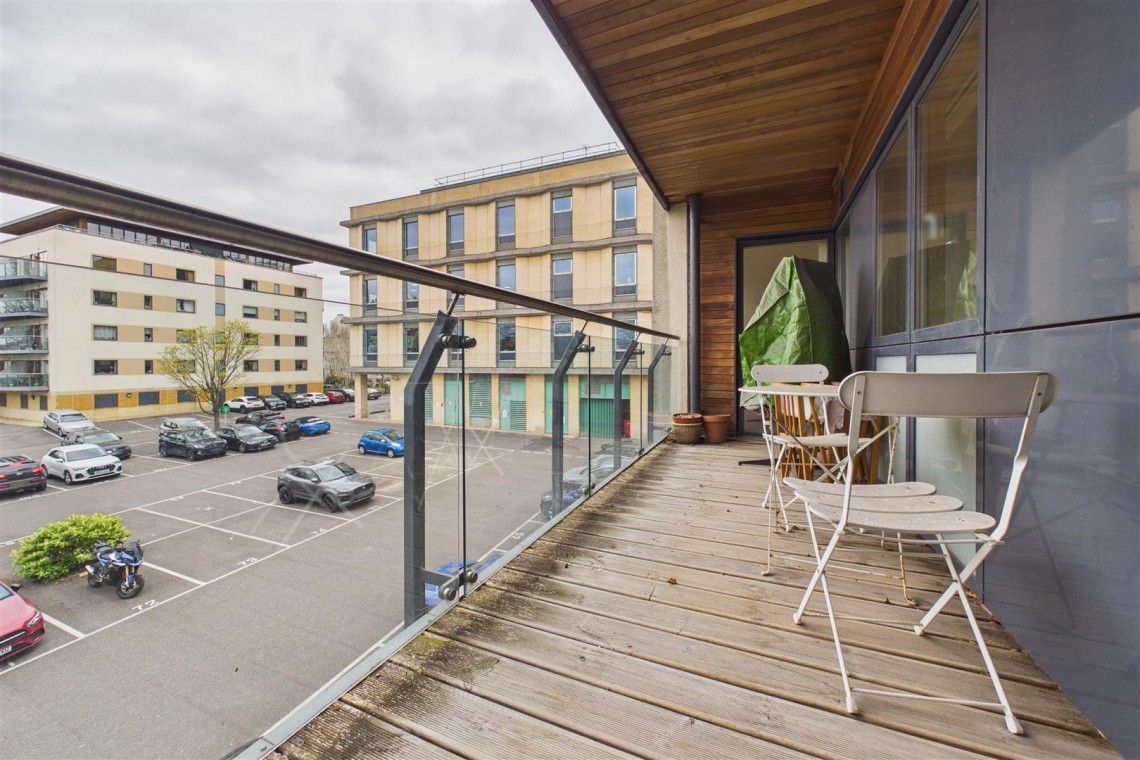 Images for CASH BUYERS | GL50