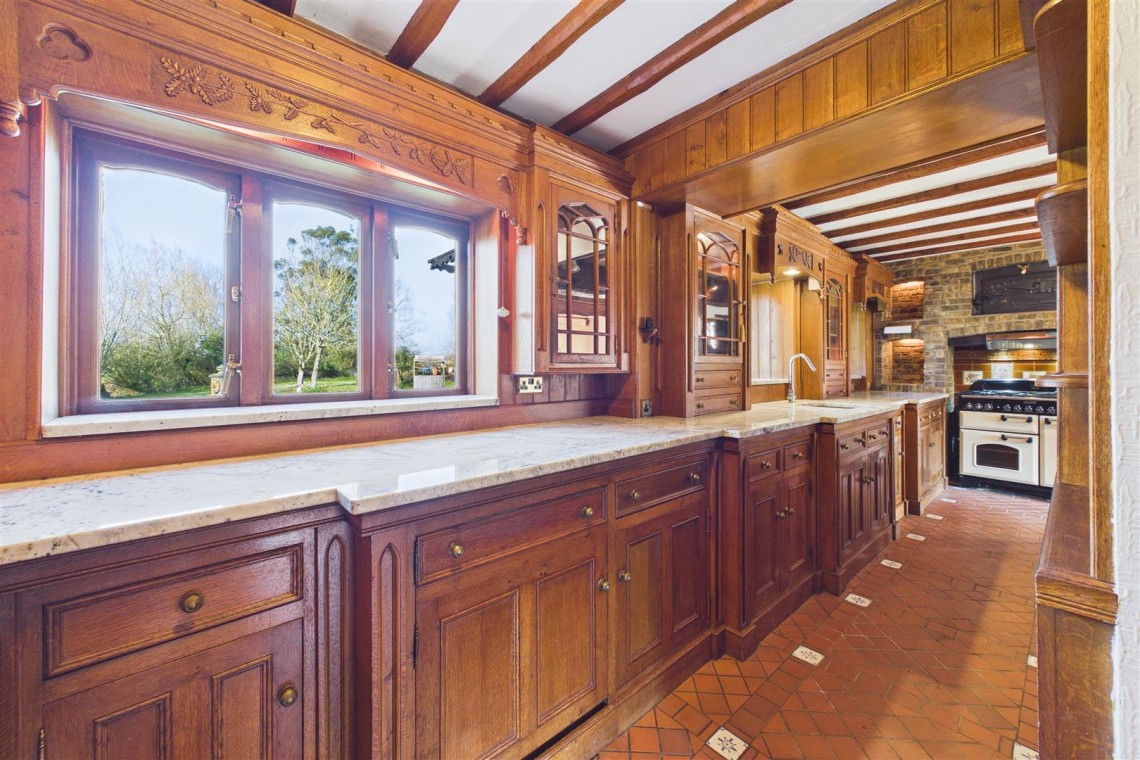 Images for DETACHED | EAST BRENT