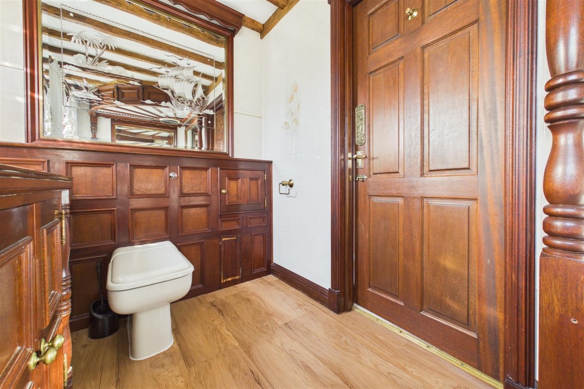 Images for DETACHED | EAST BRENT