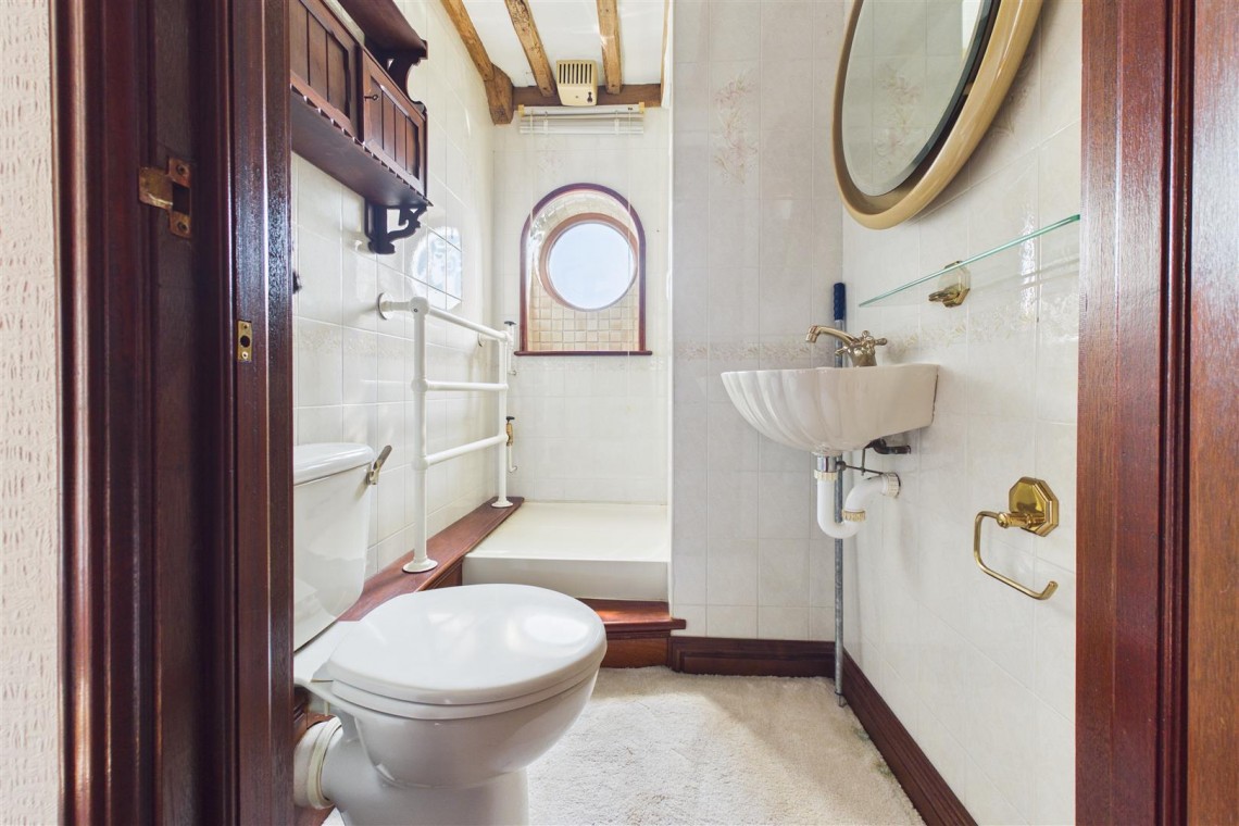 Images for DETACHED | EAST BRENT