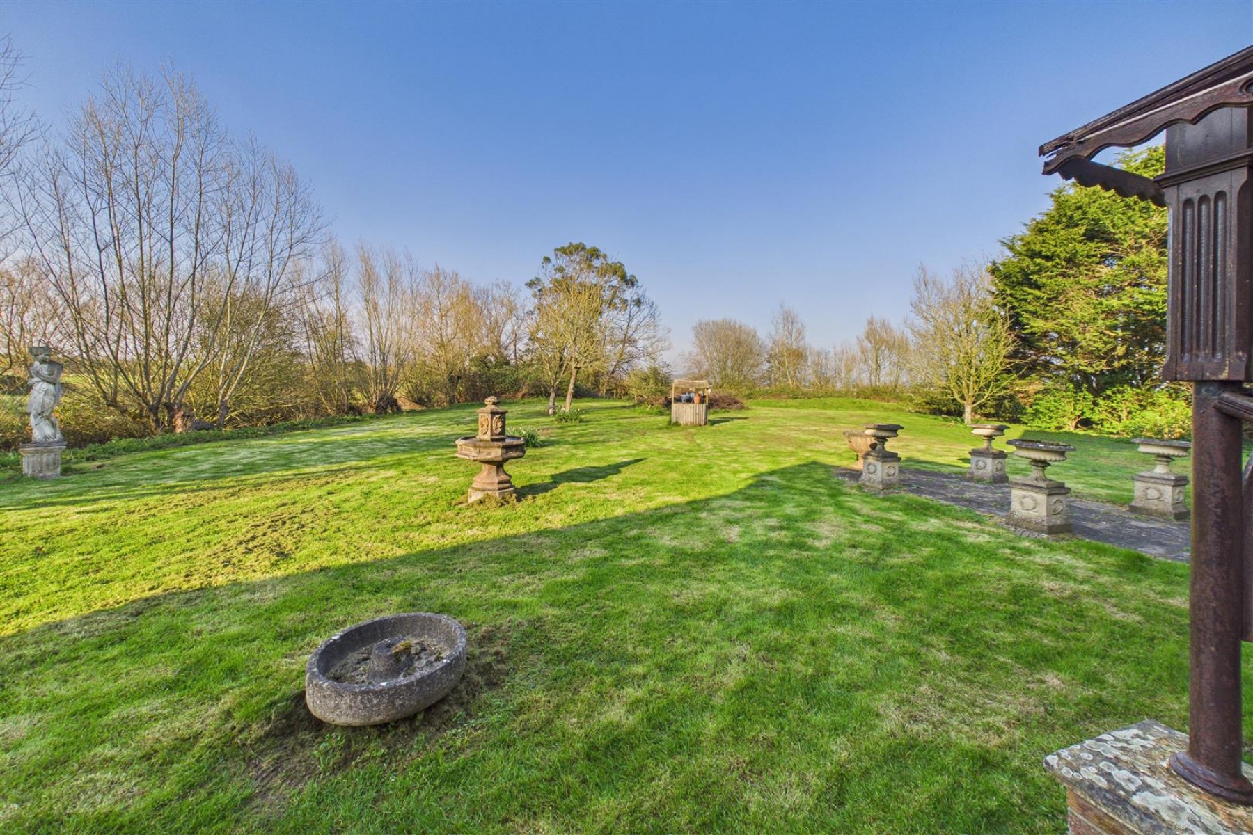 Images for DETACHED | EAST BRENT