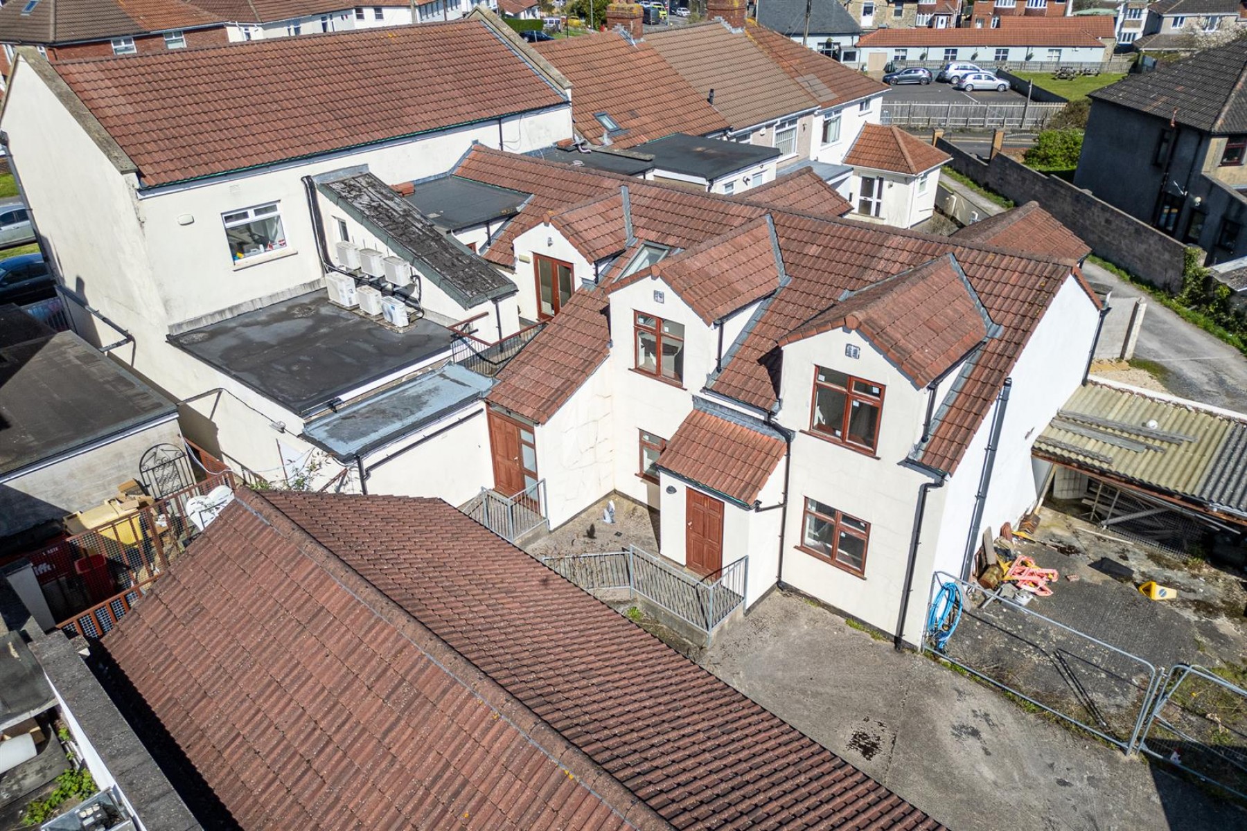 Images for INVESTMENT / DEVELOPMENT | BS13