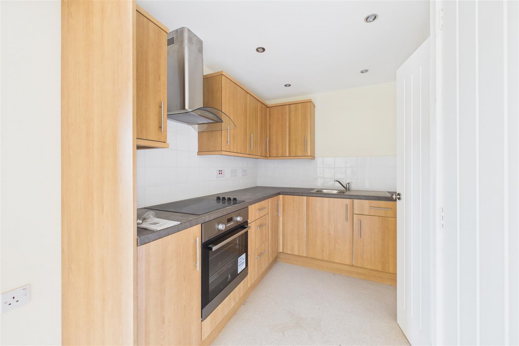 Images for INVESTMENT / DEVELOPMENT | BS13