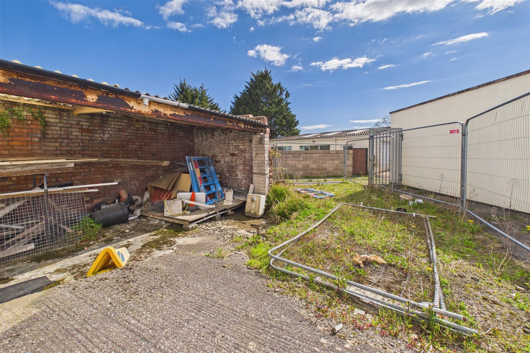 Images for INVESTMENT / DEVELOPMENT | BS13