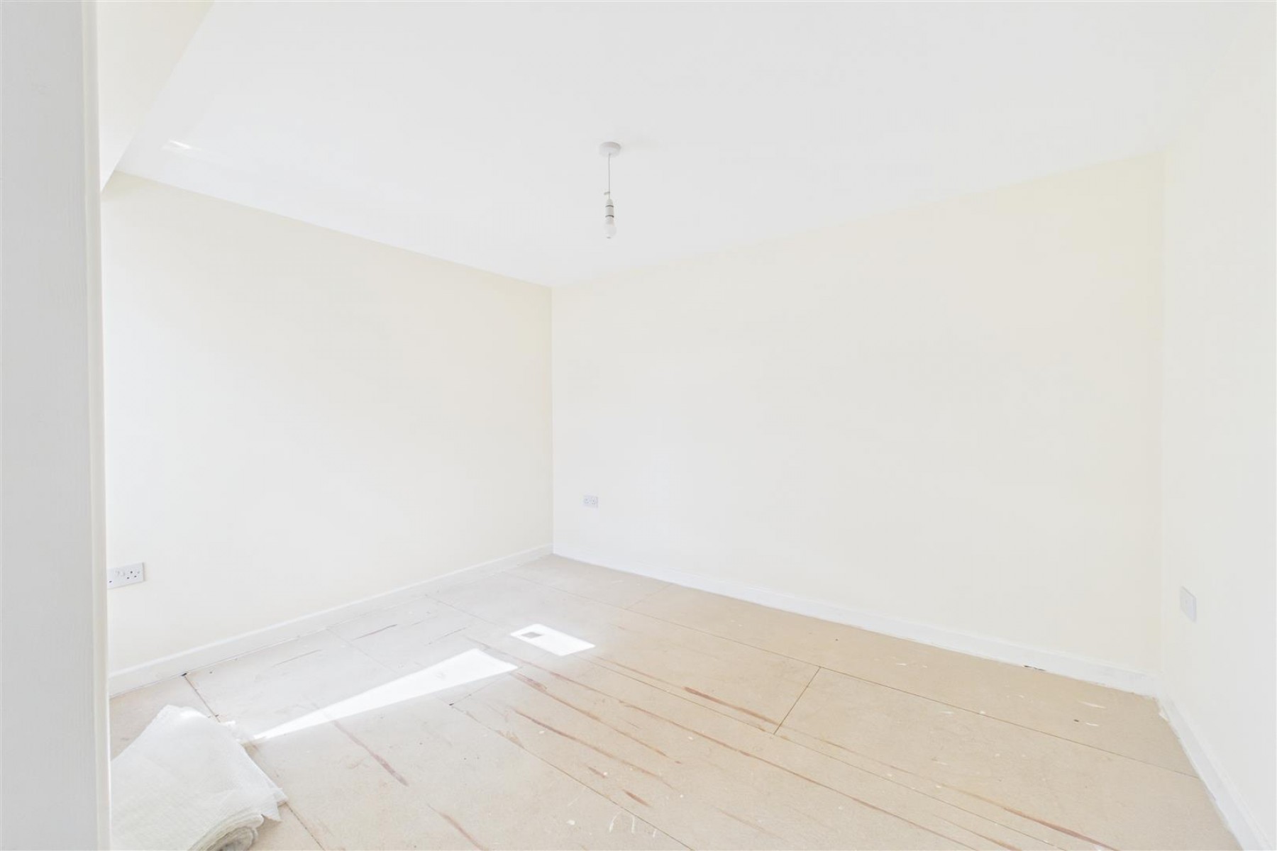 Images for INVESTMENT / DEVELOPMENT | BS13