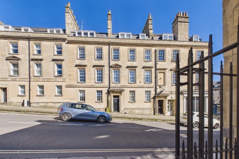 View Full Details for FLAT | BASIC UPDATING | BA1