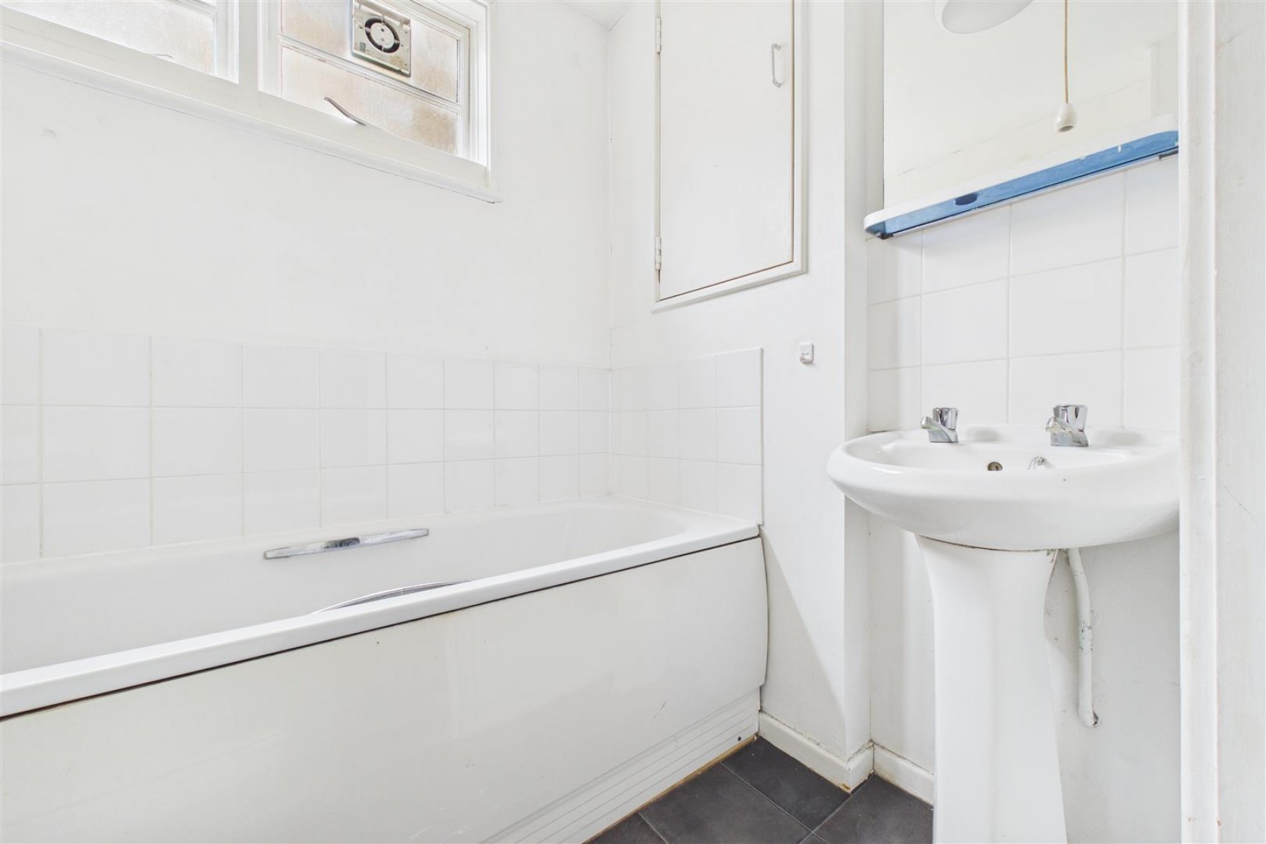 Images for FLAT | BASIC UPDATING | BA1