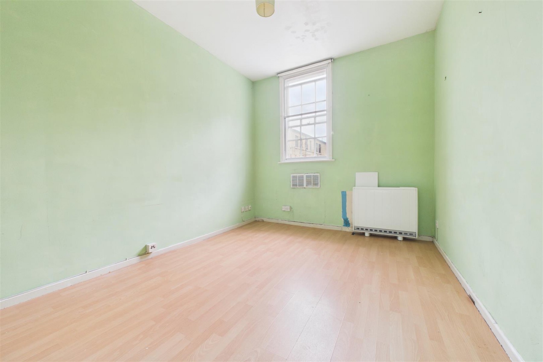 Images for FLAT | BASIC UPDATING | BA1