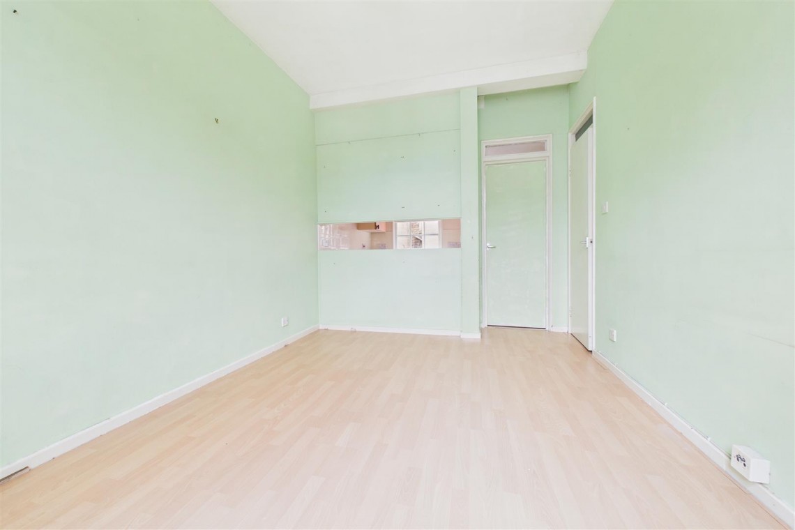 Images for FLAT | BASIC UPDATING | BA1