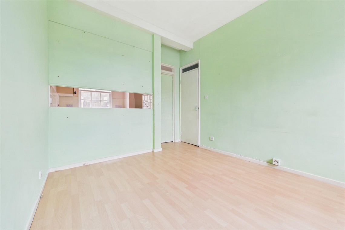 Images for FLAT | BASIC UPDATING | BA1