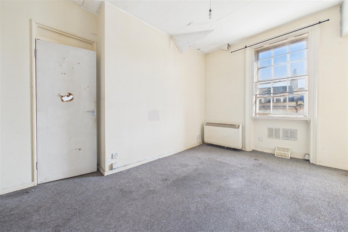 Images for FLAT | BASIC UPDATING | BA1