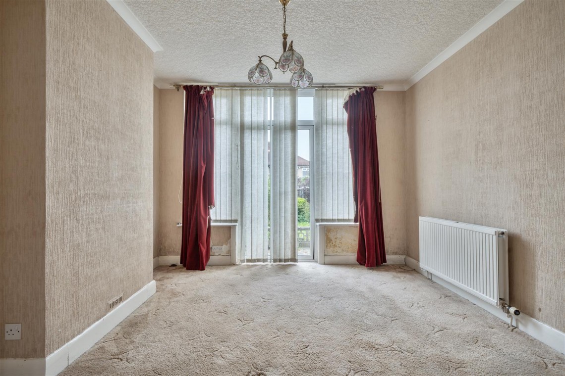Images for Stoneleigh Crescent, Knowle