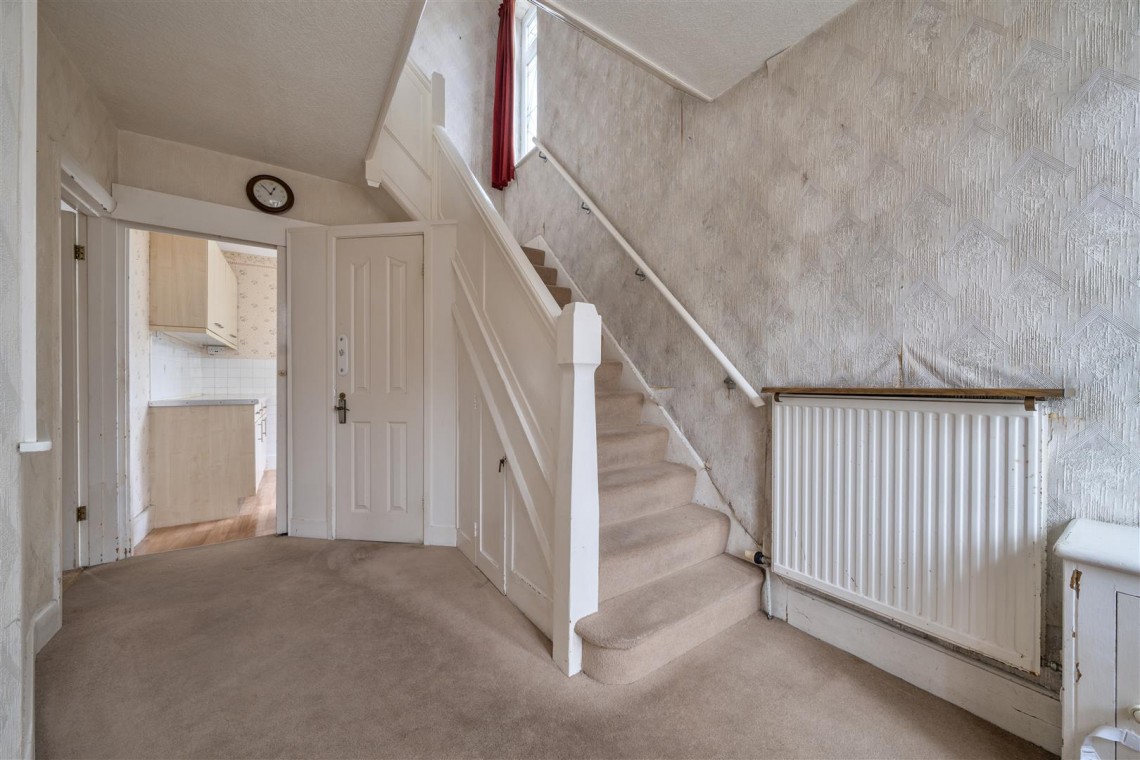 Images for Stoneleigh Crescent, Knowle