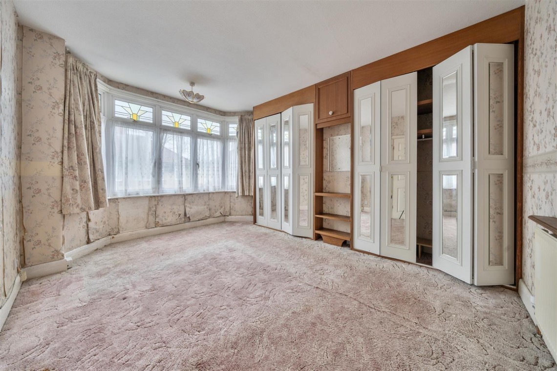 Images for Stoneleigh Crescent, Knowle