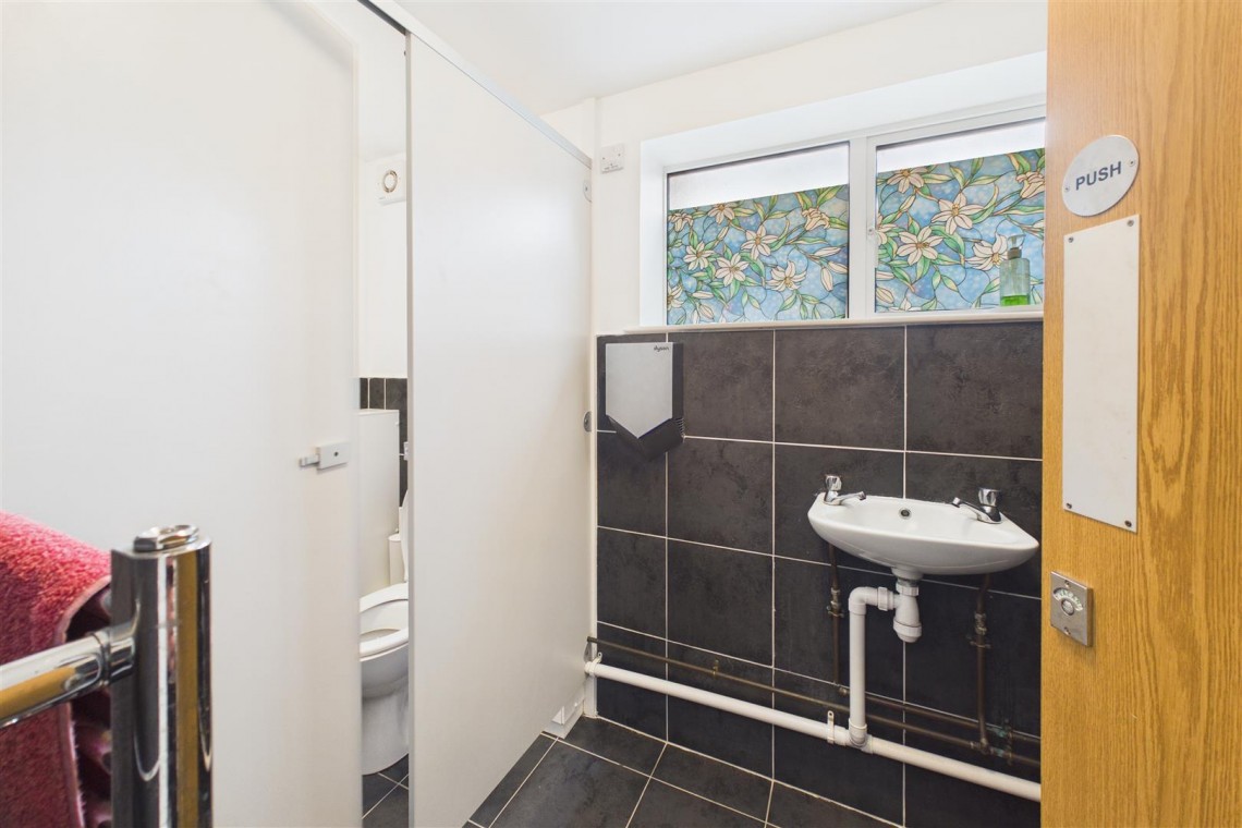 Images for FREEHOLD INVESTMENT | HR9