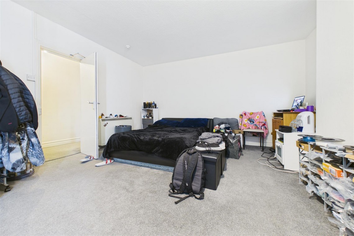 Images for FREEHOLD INVESTMENT | HR9