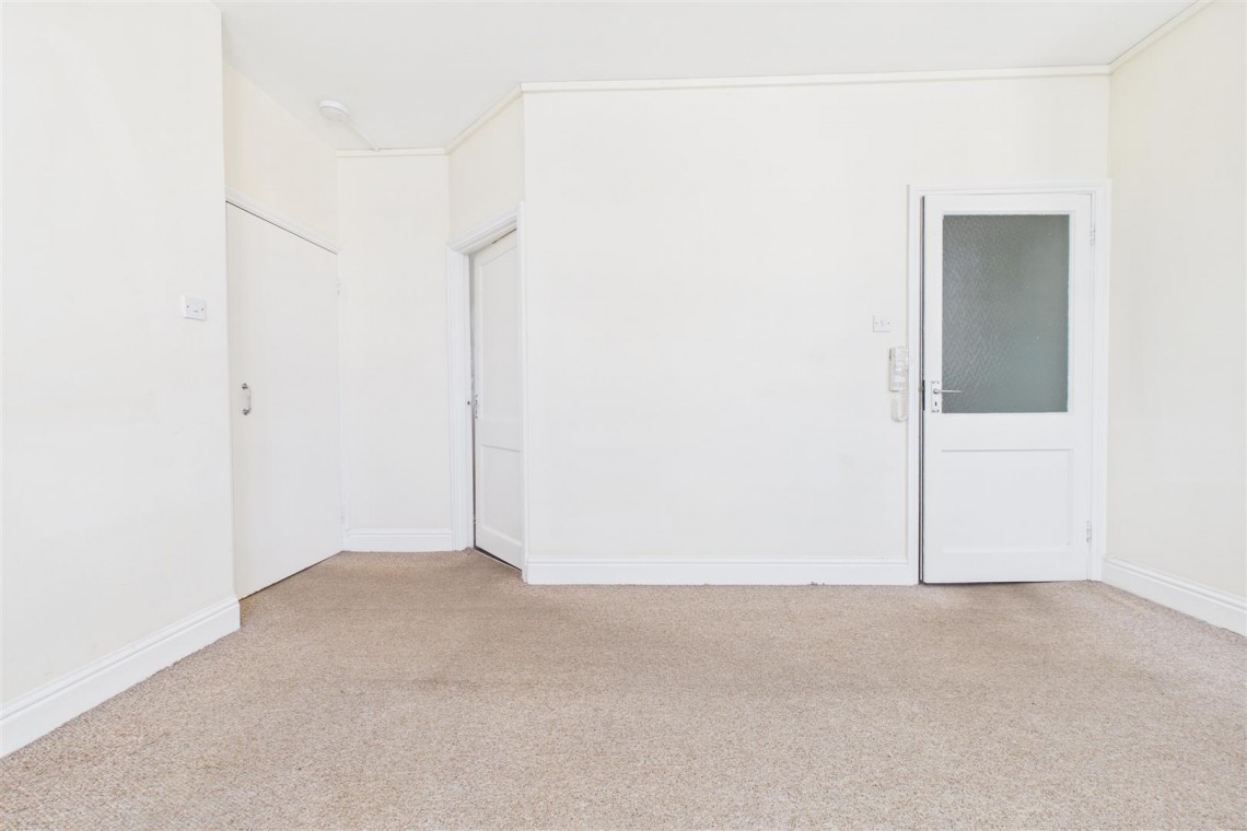 Images for BLOCK OF FLATS | TEWKESBURY