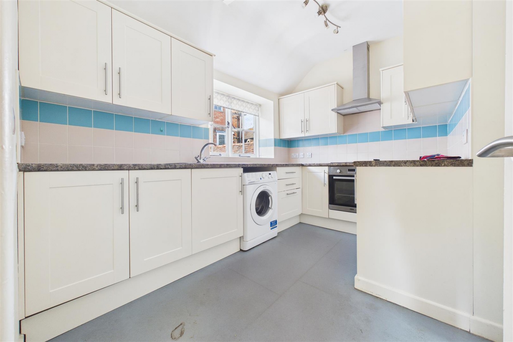 Images for BLOCK OF FLATS | TEWKESBURY