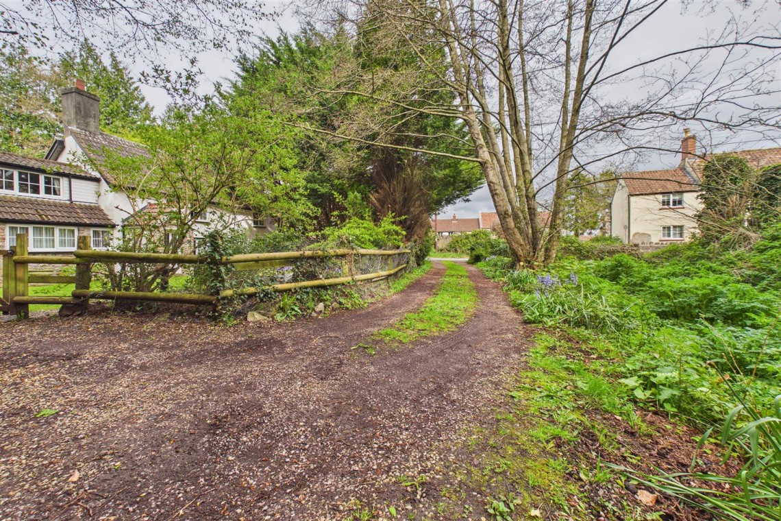 Images for DETACHED | UPPER LANGFORD BS40