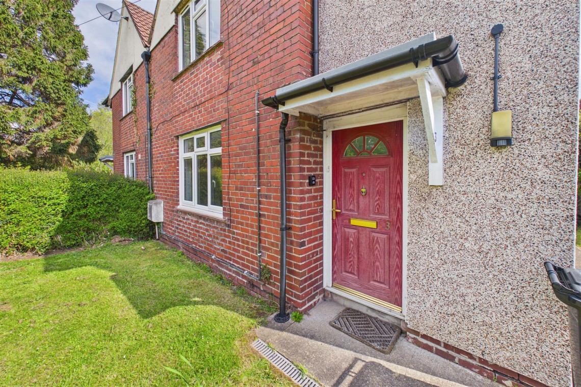 Images for 2 x HOUSES | 0.4 ACRE PLOT | GL12